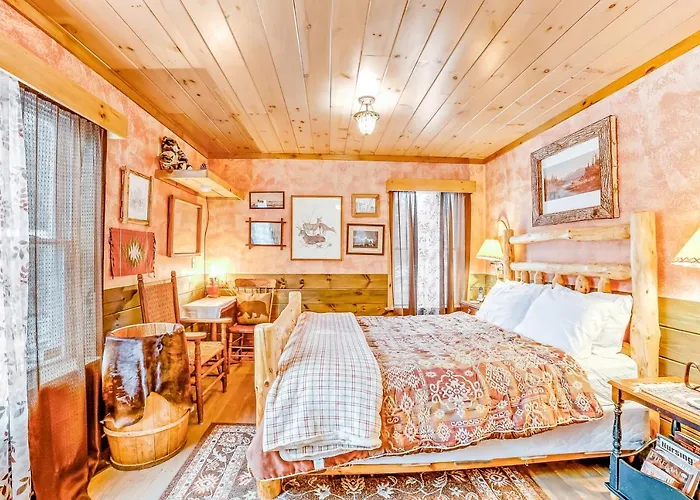 The Bear Lodge